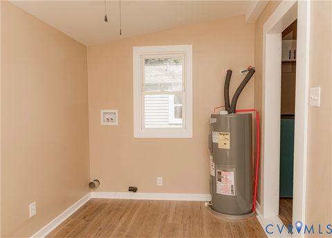 Tiny photo for 424 Elm Street, Petersburg, VA 23803 (MLS # 2618908)