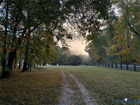 Tiny photo for 9120 James Riverwatch Drive, Richmond, VA 23235 (MLS # 2601776)