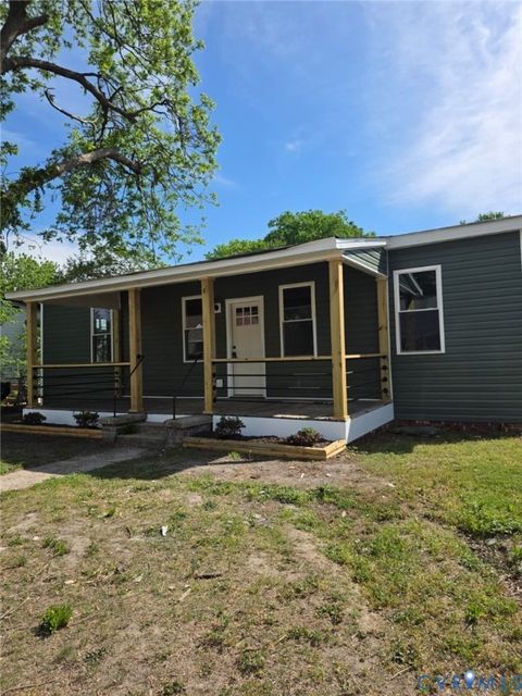 Photo of 509 N 7th Avenue, Hopewell, VA 23860 (MLS # 2610202)