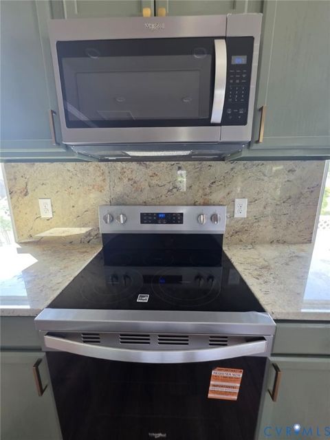 Tiny photo for 509 N 7th Avenue, Hopewell, VA 23860 (MLS # 2610202)