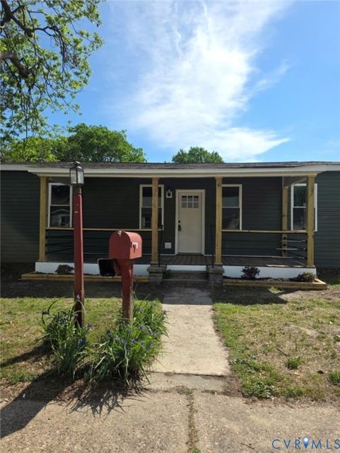 Tiny photo for 509 N 7th Avenue, Hopewell, VA 23860 (MLS # 2610202)