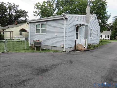Tiny photo for 21 E Gray Street, Sandston, VA 23150 (MLS # 2622694)