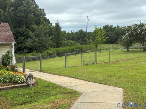 Tiny photo for 798 Newton Road, Buffalo Junction, VA 24529 (MLS # 2529371)