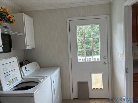 Tiny photo for 798 Newton Road, Buffalo Junction, VA 24529 (MLS # 2529371)
