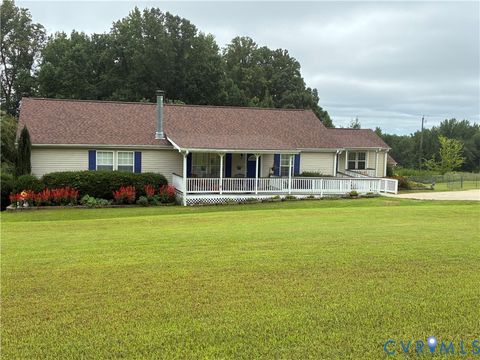 Photo of 798 Newton Road, Buffalo Junction, VA 24529 (MLS # 2529371)
