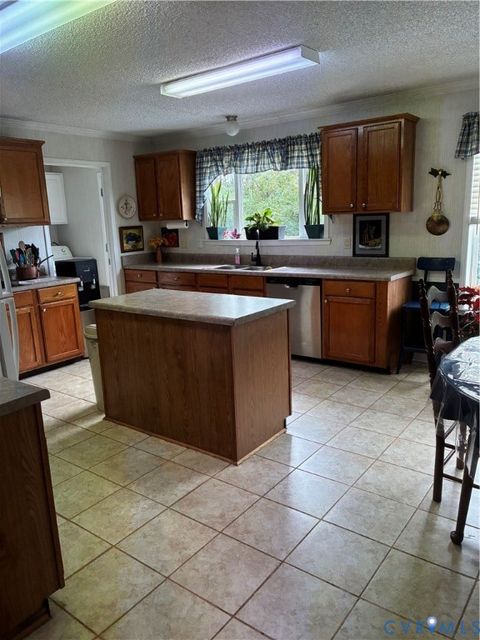 Tiny photo for 798 Newton Road, Buffalo Junction, VA 24529 (MLS # 2529371)