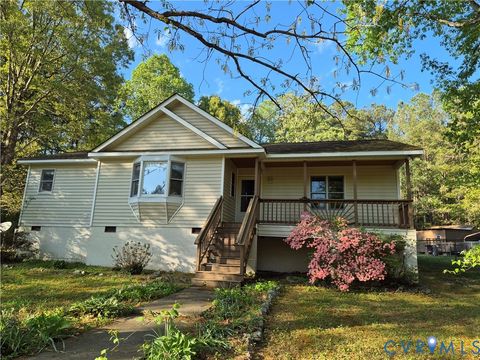 Photo of 307 Whispering Pine Lane, Bumpass, VA 23024 (MLS # 2609283)