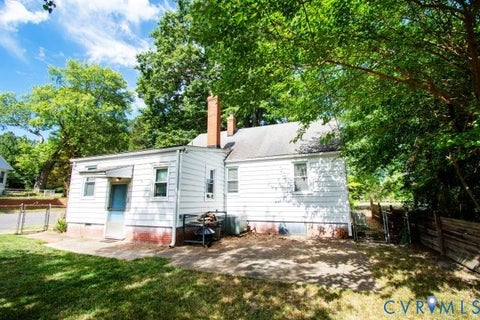 Tiny photo for 6800 Three Chopt Road, Richmond, VA 23226 (MLS # 2623912)