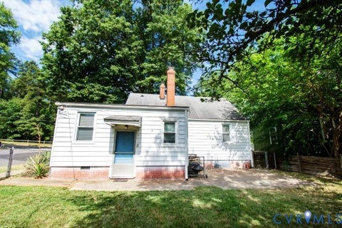 Tiny photo for 6800 Three Chopt Road, Richmond, VA 23226 (MLS # 2623912)