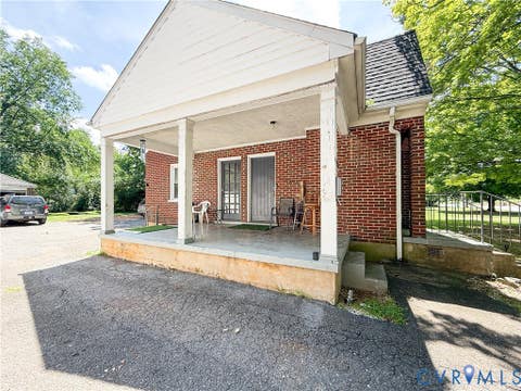 Tiny photo for 4356 Fort Avenue, Lynchburg, VA 24502 (MLS # 2622117)