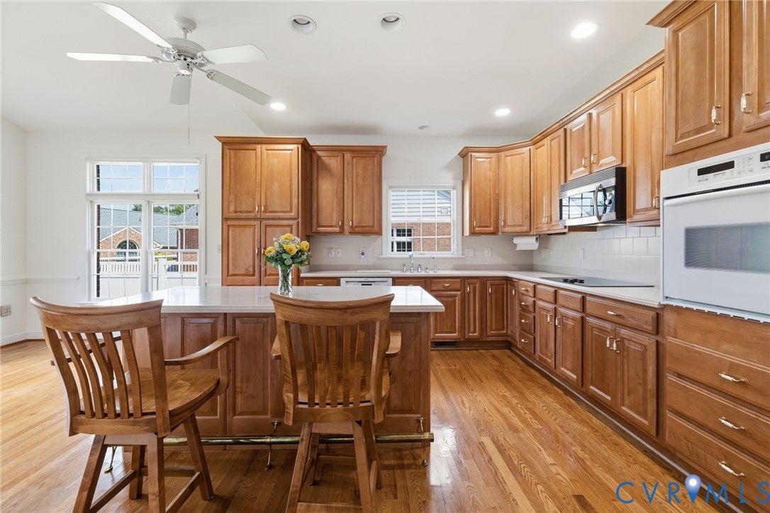 5812 Portrait Place