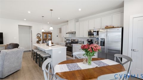 Tiny photo for 7631 Autumn Leaves Lane, New Kent, VA 23124 (MLS # 2608282)