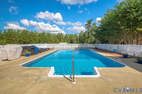 Tiny photo for 18030 River Road, Chesterfield, VA 23838 (MLS # 2527983)