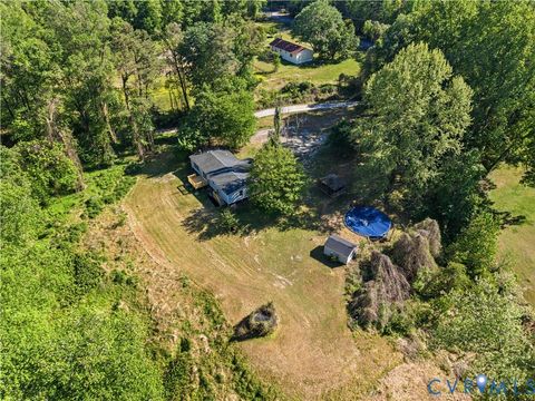 Tiny photo for 5599 Mountcastle Road, New Kent, VA 23140 (MLS # 2610292)
