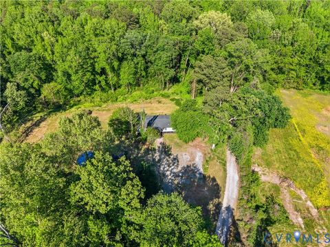 Tiny photo for 5599 Mountcastle Road, New Kent, VA 23140 (MLS # 2610292)