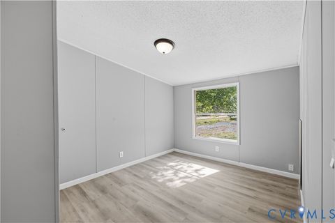 Tiny photo for 5599 Mountcastle Road, New Kent, VA 23140 (MLS # 2610292)