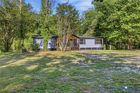 Tiny photo for 5599 Mountcastle Road, New Kent, VA 23140 (MLS # 2610292)