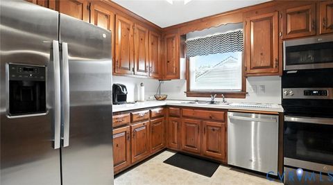 Tiny photo for 3913 Fenwick Street, Richmond, VA 23222 (MLS # 2604892)