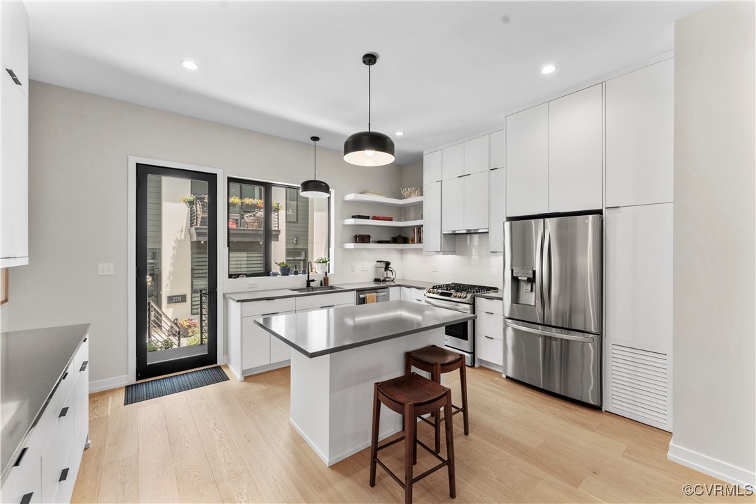 Richmond, Virginia 23220, United States, 3 Bedrooms Bedrooms, ,3 BathroomsBathrooms,Residential,Active,177842