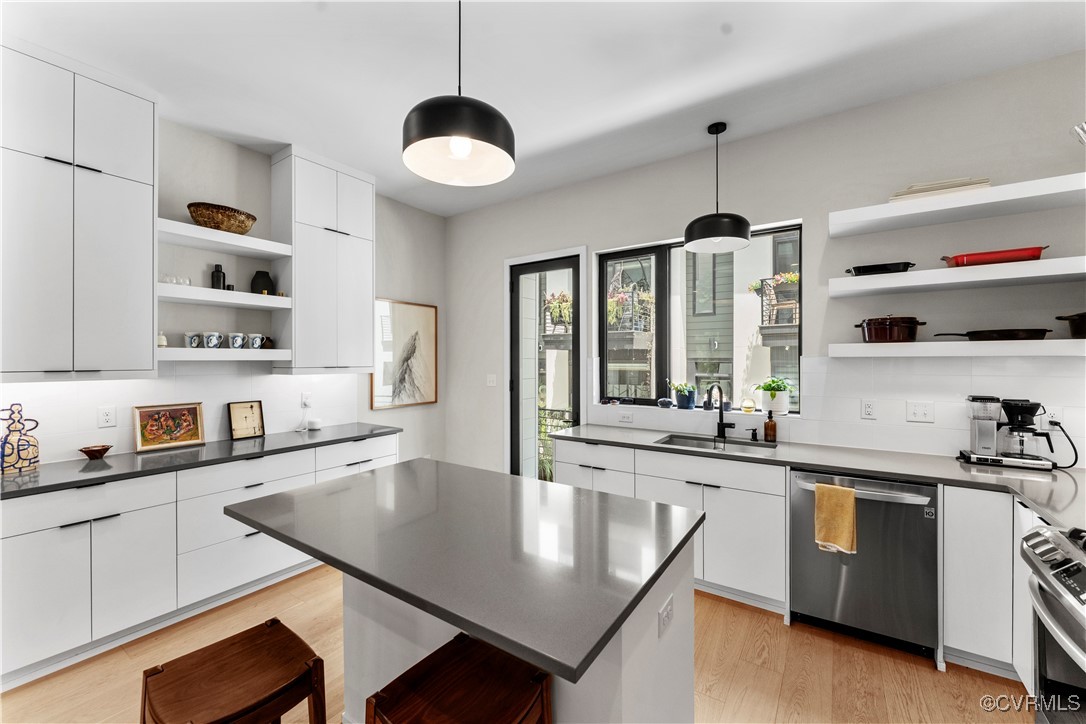 Richmond, Virginia 23220, United States, 3 Bedrooms Bedrooms, ,3 BathroomsBathrooms,Residential,Active,177842