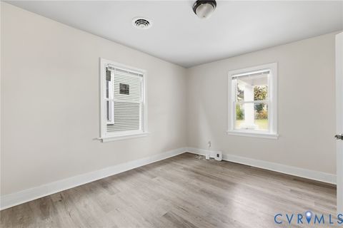 Tiny photo for 2318 Gordon Avenue, Richmond, VA 23224 (MLS # 2603467)