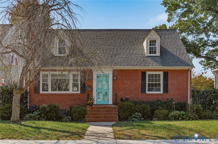 Photo 1 of 39 — 5028 Devonshire Road, Richmond, VA 23225