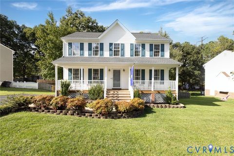 Photo of 14000 Palomino Way, Chesterfield, VA 23112 (MLS # 2527504)