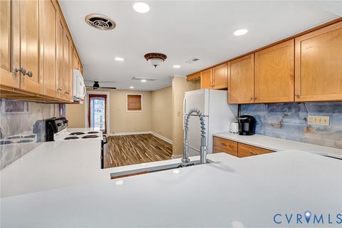 Tiny photo for 494 Marine Drive, Dunnsville, VA 22454 (MLS # 2604550)