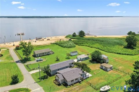 Photo of 494 Marine Drive, Dunnsville, VA 22454 (MLS # 2604550)