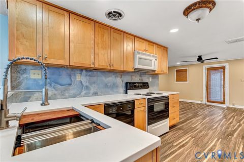 Tiny photo for 494 Marine Drive, Dunnsville, VA 22454 (MLS # 2604550)