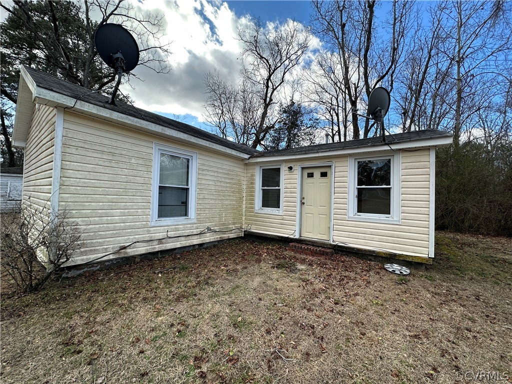 18415 James River Drive, Disputanta, VA 23842 MLS 2301409