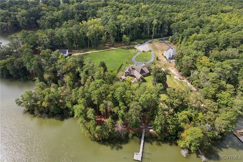 A home in Mathews