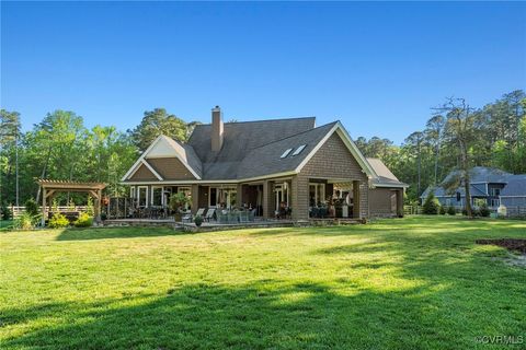 A home in Mathews