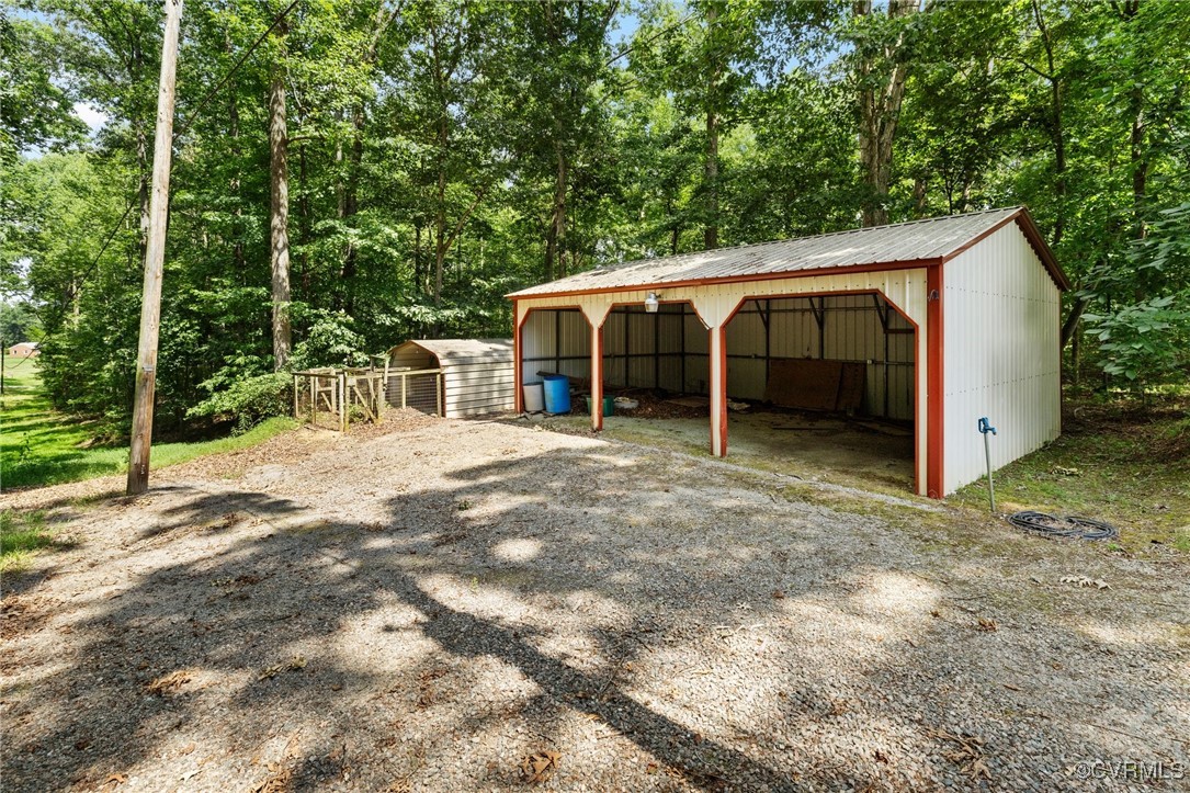 Powhatan, Virginia 23139, United States, 3 Bedrooms Bedrooms, ,3 BathroomsBathrooms,Residential,Pending,161012