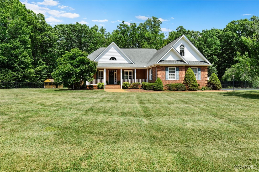 Powhatan, Virginia 23139, United States, 3 Bedrooms Bedrooms, ,3 BathroomsBathrooms,Residential,Pending,161012