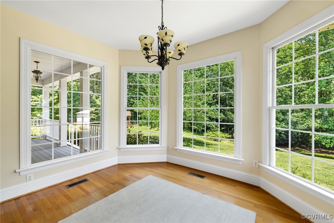 Powhatan, Virginia 23139, United States, 3 Bedrooms Bedrooms, ,3 BathroomsBathrooms,Residential,Pending,161012