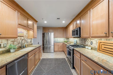Tiny photo for 1350 Westwood Avenue #U105, Richmond, VA 23227 (MLS # 2627503)