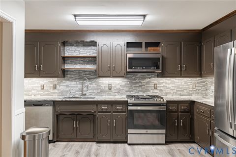 Tiny photo for 112 Sherwood Drive, Colonial Heights, VA 23834 (MLS # 2530195)