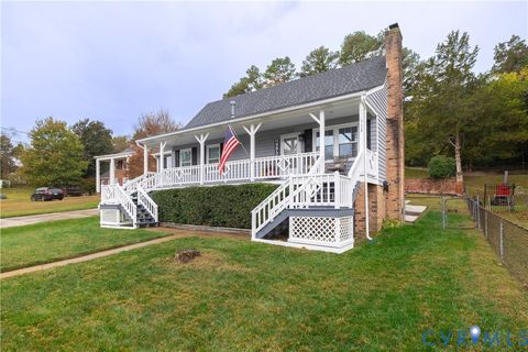 Tiny photo for 112 Sherwood Drive, Colonial Heights, VA 23834 (MLS # 2530195)