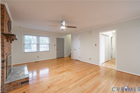 Tiny photo for 112 Sherwood Drive, Colonial Heights, VA 23834 (MLS # 2530195)