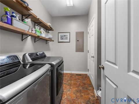 Tiny photo for 916 Gorham Court, Midlothian, VA 23114 (MLS # 2608632)