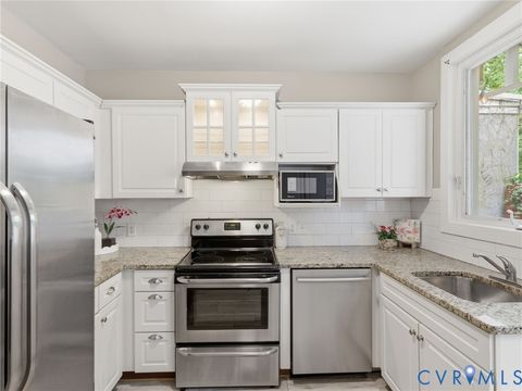 Tiny photo for 3223 Hanover Avenue, Richmond, VA 23221 (MLS # 2613169)