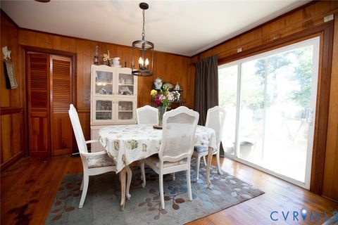 Tiny photo for 719 E 6th Avenue, Kenbridge, VA 23944 (MLS # 2612952)