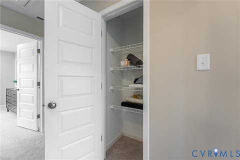 Tiny photo for 5518 Greenpark Way, Sandston, VA 23150 (MLS # 2621697)
