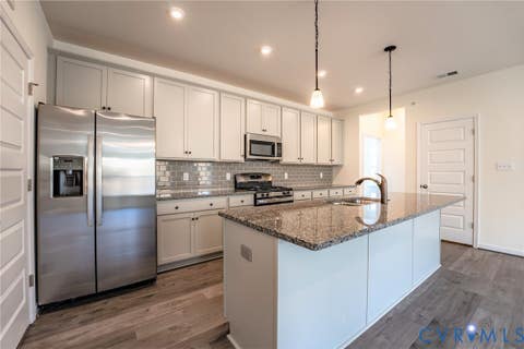 Tiny photo for 5313 Twisting Vine Lane #202, Glen Allen, VA 23059 (MLS # 2621690)