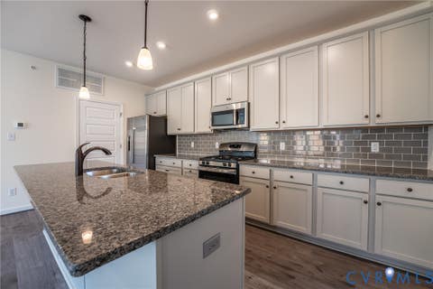 Photo of 5313 Twisting Vine Lane #202, Glen Allen, VA 23059 (MLS # 2621690)