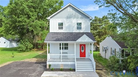 Photo of 2609 Suffolk Street, Hopewell, VA 23860 (MLS # 2616159)