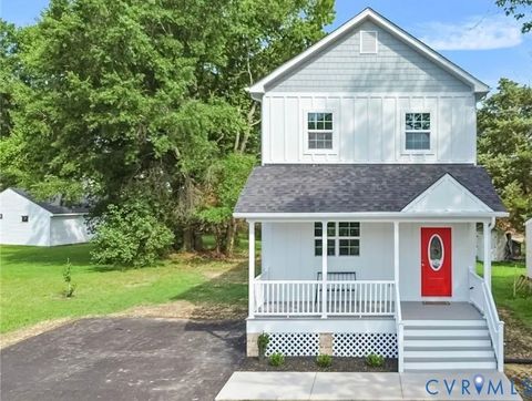 Photo of 2609 Suffolk Street, Hopewell, VA 23860 (MLS # 2616159)