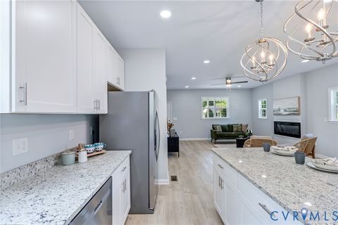 Tiny photo for 2609 Suffolk Street, Hopewell, VA 23860 (MLS # 2616159)
