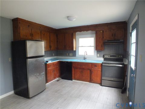 Tiny photo for 25610 Walkers Landing Court, North Dinwiddie, VA 23803 (MLS # 2606402)